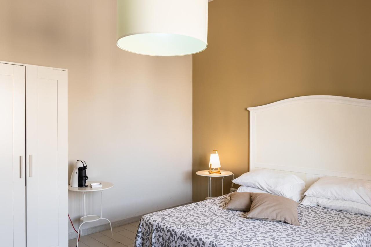 Il 49 Rooms Noto Extérieur photo